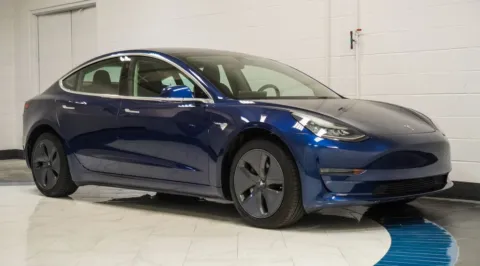 More photos of 2019 Tesla Model 3 Long Range at Autoplex Atlanta, GA