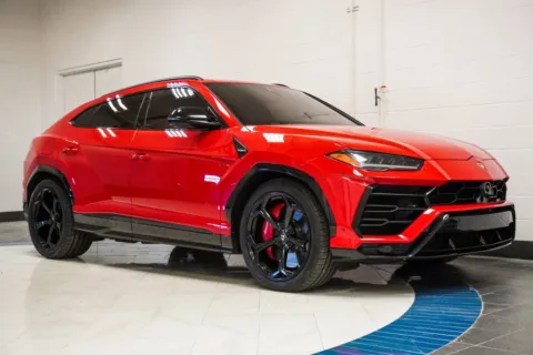 More photos of 2019 Lamborghini Urus at Autoplex Atlanta, GA