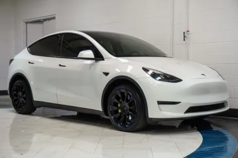 More photos of 2023 Tesla Model Y Long Range at Autoplex Atlanta, GA