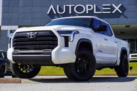 White 2024 Toyota Tundra SR5 for sale in Duluth, GA