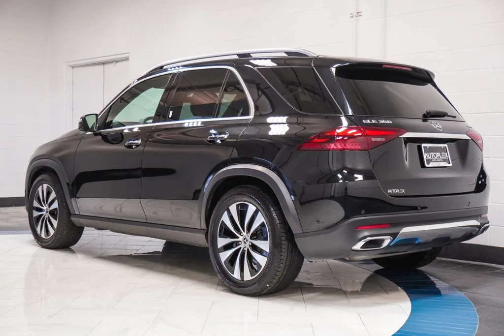 2025 Mercedes-Benz GLE GLE350 - Photo 33