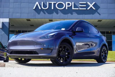 Silver 2023 Tesla Model Y Long Range for sale in Duluth, GA