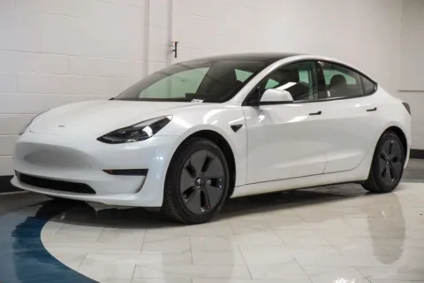 More photos of 2021 Tesla Model 3 Standard Range Plus at Autoplex Atlanta, GA