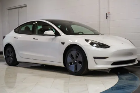 More photos of 2021 Tesla Model 3 Standard Range Plus at Autoplex Atlanta, GA
