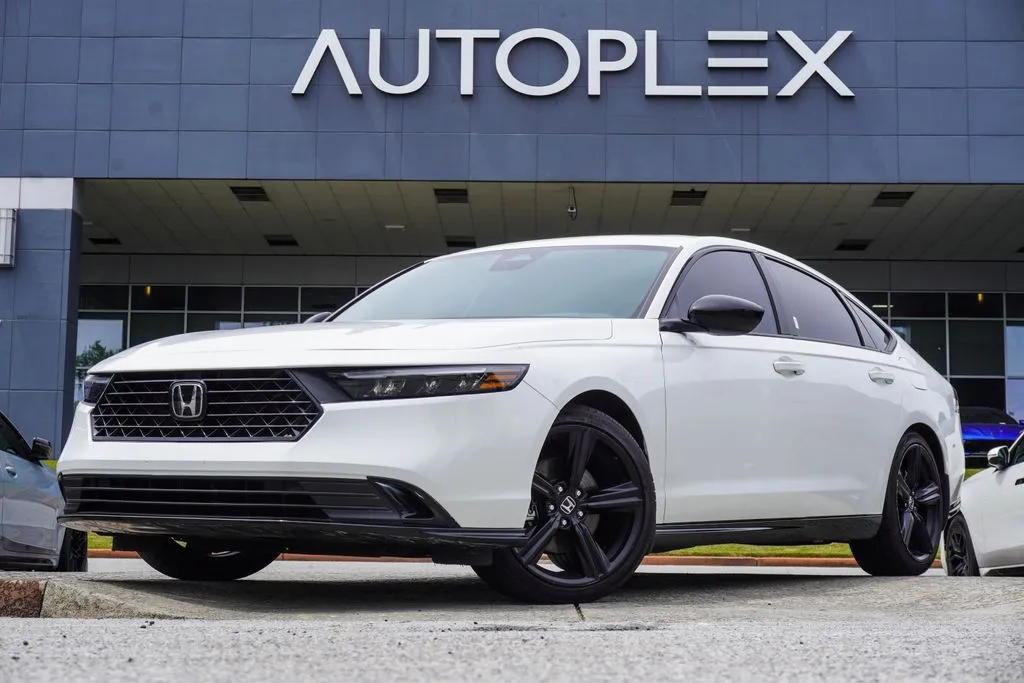 White 2024 Honda Accord Hybrid Sport-L for sale in Duluth, GA