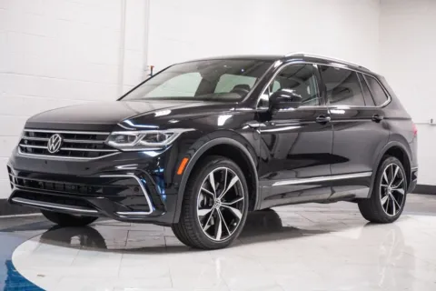 More photos of 2022 Volkswagen Tiguan 2.0T SEL R-Line at Autoplex Atlanta, GA