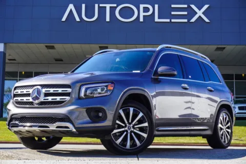 Gray 2022 Mercedes-Benz GLB 250 for sale in Duluth, GA