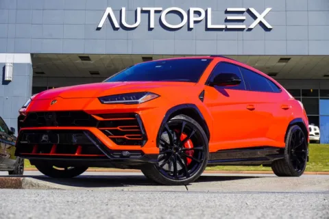 Blue 2019 Lamborghini Urus for sale in Duluth, GA