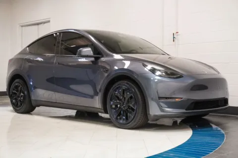 More photos of 2023 Tesla Model Y Long Range at Autoplex Atlanta, GA