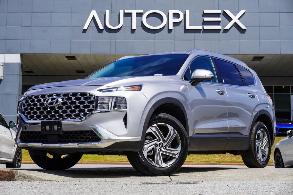 Silver 2023 Hyundai Santa Fe SEL for sale in Duluth, GA