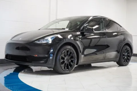 More photos of 2021 Tesla Model Y Long Range at Autoplex Atlanta, GA