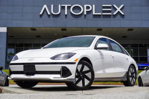 White 2024 Hyundai IONIQ 6 SE for sale in Duluth, GA