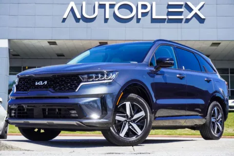 Gray 2022 Kia Sorento EX for sale in Duluth, GA
