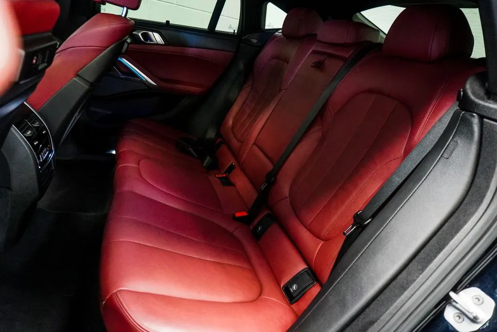 2020 BMW X6 M50i - Photo 8