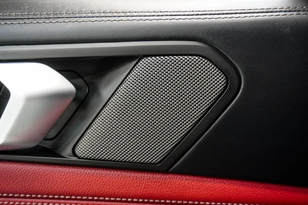 2020 BMW X6 M50i - Photo 10