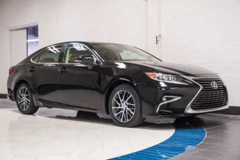 More photos of 2018 Lexus ES 350 at Autoplex Atlanta, GA