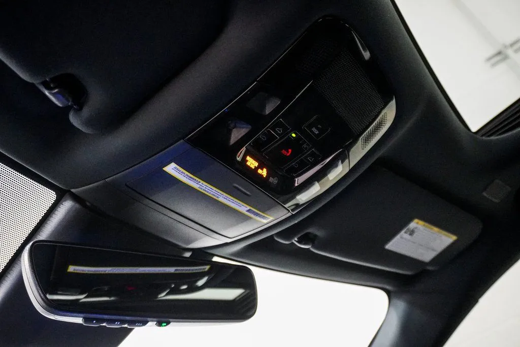 2023 Lexus RX 350 - Photo 28
