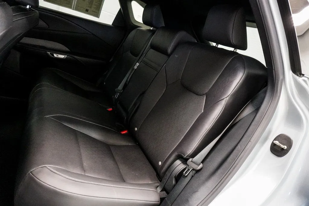 2023 Lexus RX 350 - Photo 9