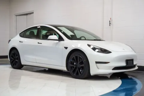 More photos of 2022 Tesla Model 3 Long Range at Autoplex Atlanta, GA