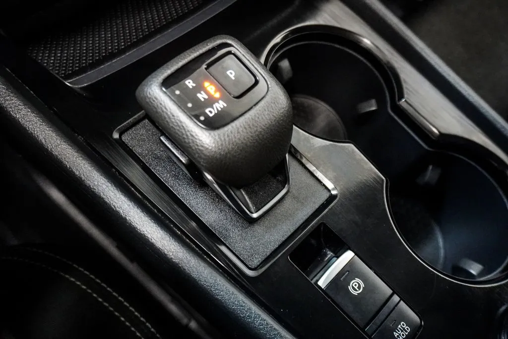2025 Nissan Rogue SV - Photo 21