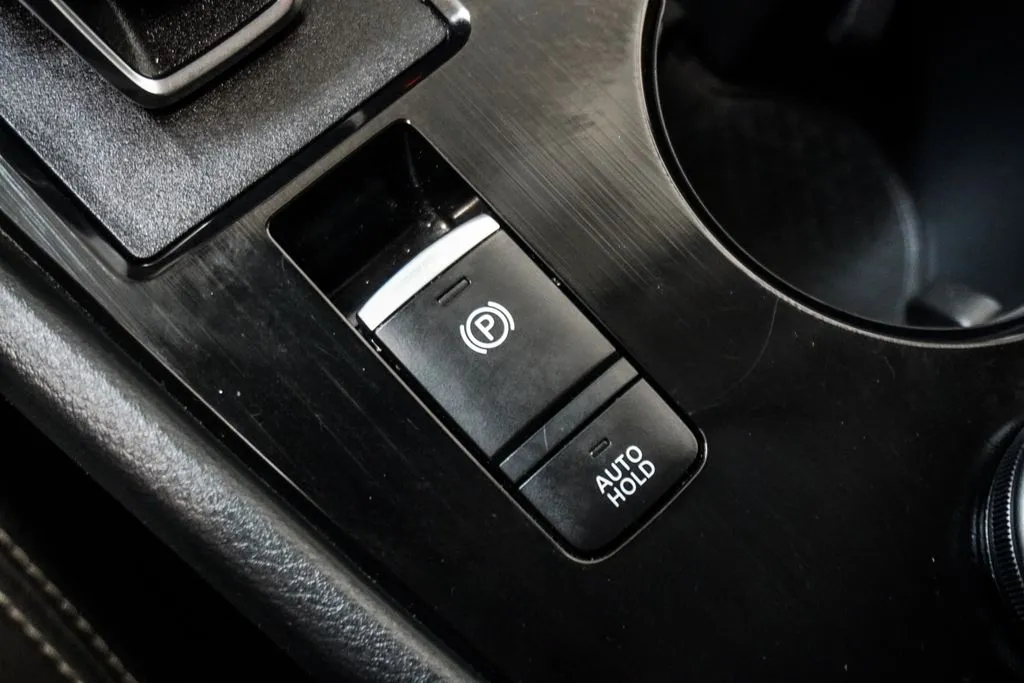 2025 Nissan Rogue SV - Photo 22