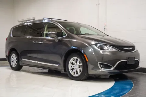 More photos of 2020 Chrysler Pacifica Touring L at Autoplex Atlanta, GA