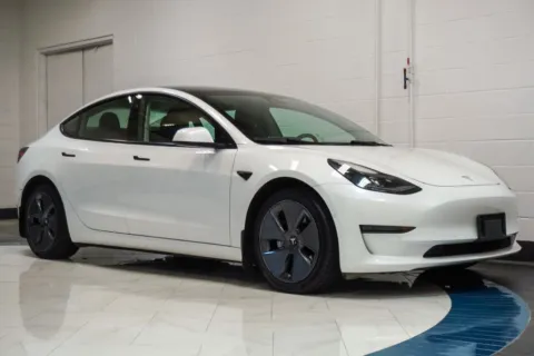 More photos of 2022 Tesla Model 3 Long Range at Autoplex Atlanta, GA