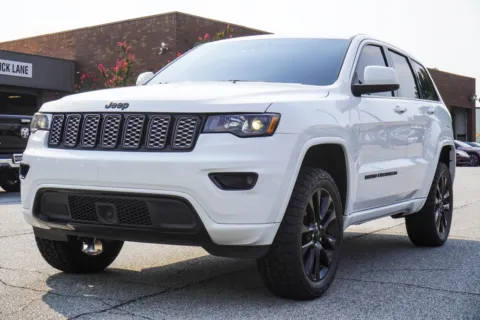 More photos of 2022 Jeep Grand Cherokee WK Laredo X at Autoplex Atlanta, GA