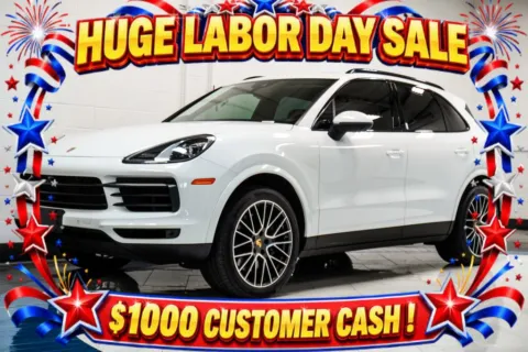 More photos of 2023 Porsche Cayenne at Autoplex Atlanta, GA