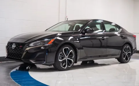 More photos of 2025 Nissan Altima 2.5 SR at Autoplex Atlanta, GA