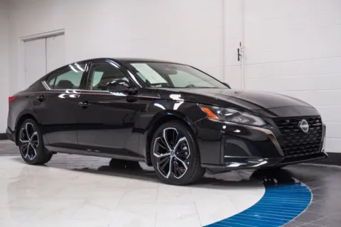 More photos of 2025 Nissan Altima 2.5 SR at Autoplex Atlanta, GA