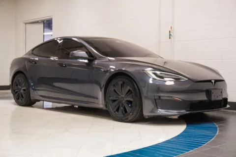 More photos of 2021 Tesla Model S Long Range at Autoplex Atlanta, GA