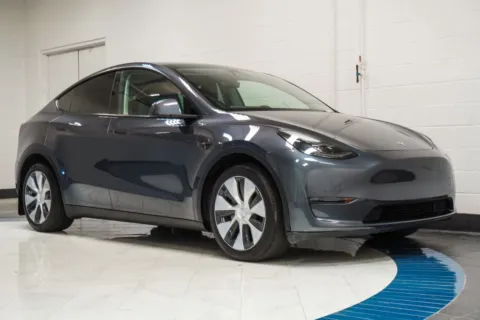 More photos of 2023 Tesla Model Y Long Range at Autoplex Atlanta, GA