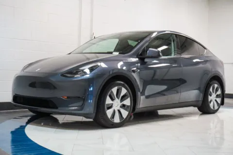 More photos of 2023 Tesla Model Y Long Range at Autoplex Atlanta, GA