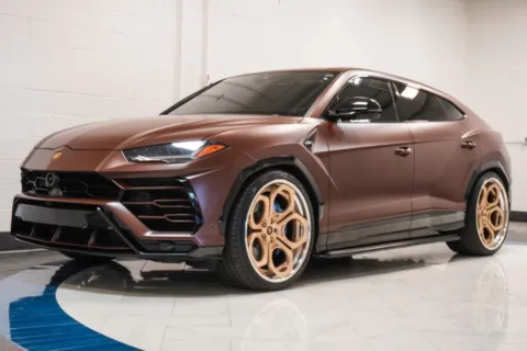 More photos of 2019 Lamborghini Urus at Autoplex Atlanta, GA