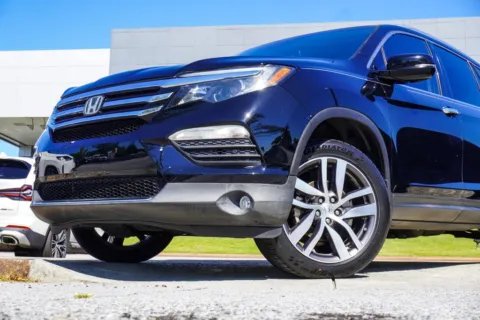 Photos of 2017 Honda Pilot Touring for sale in Duluth, GA at Autoplex Atlanta