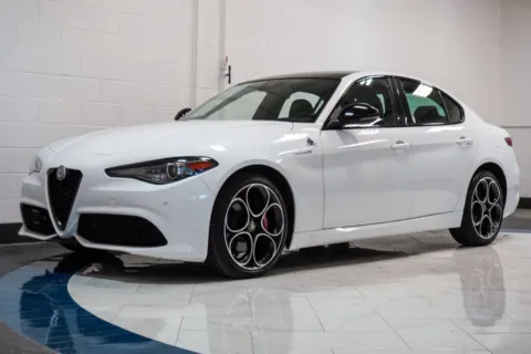 More photos of 2022 Alfa Romeo Giulia Veloce at Autoplex Atlanta, GA