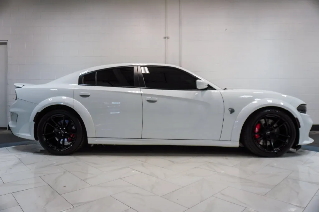 Photo 33