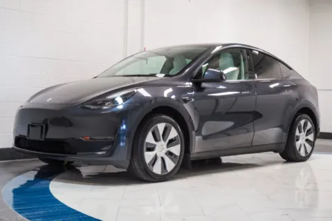 More photos of 2024 Tesla Model Y Long Range at Autoplex Atlanta, GA