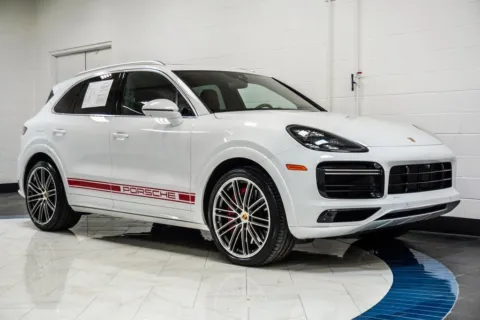 More photos of 2021 Porsche Cayenne Turbo at Autoplex Atlanta, GA