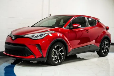 More photos of 2021 Toyota C-HR XLE at Autoplex Atlanta, GA