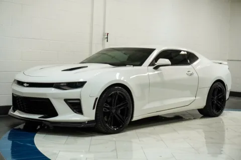 More photos of 2018 Chevrolet Camaro SS at Autoplex Atlanta, GA