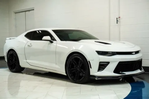 More photos of 2018 Chevrolet Camaro SS at Autoplex Atlanta, GA