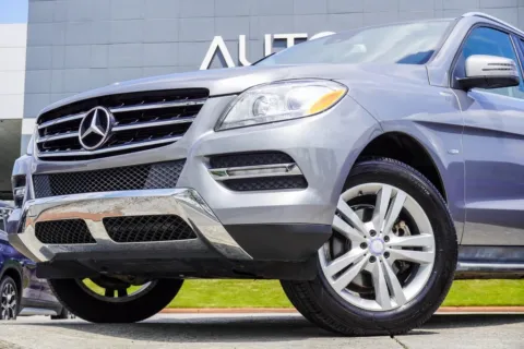 Photos of 2012 Mercedes-Benz M-Class ML 350 for sale in Duluth, GA at Autoplex Atlanta
