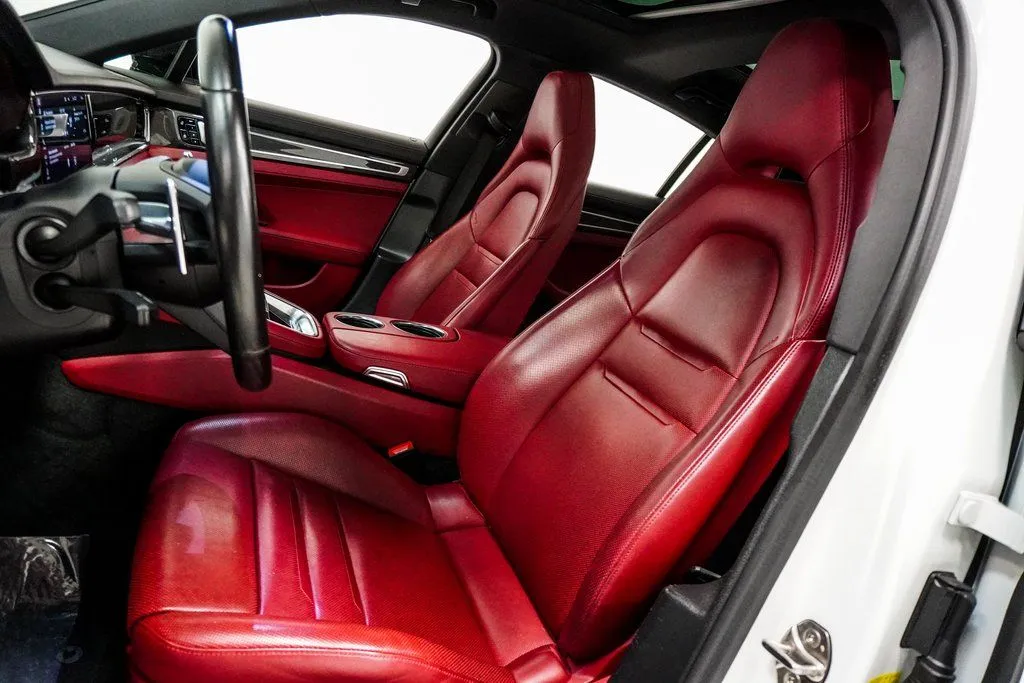 2021 Porsche Panamera S - Photo 14