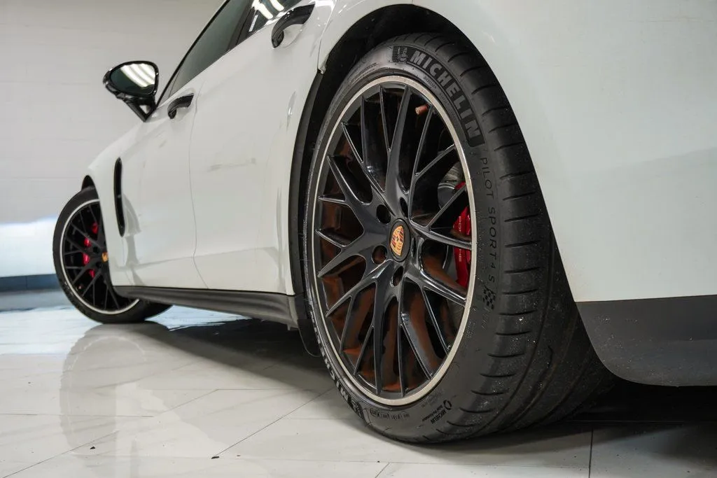 2021 Porsche Panamera S - Photo 7