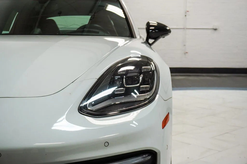 2021 Porsche Panamera S - Photo 11