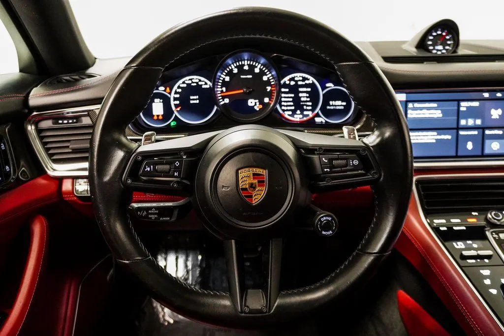 2021 Porsche Panamera S - Photo 26