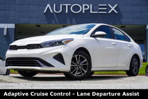 White 2022 Kia Forte LXS for sale in Duluth, GA