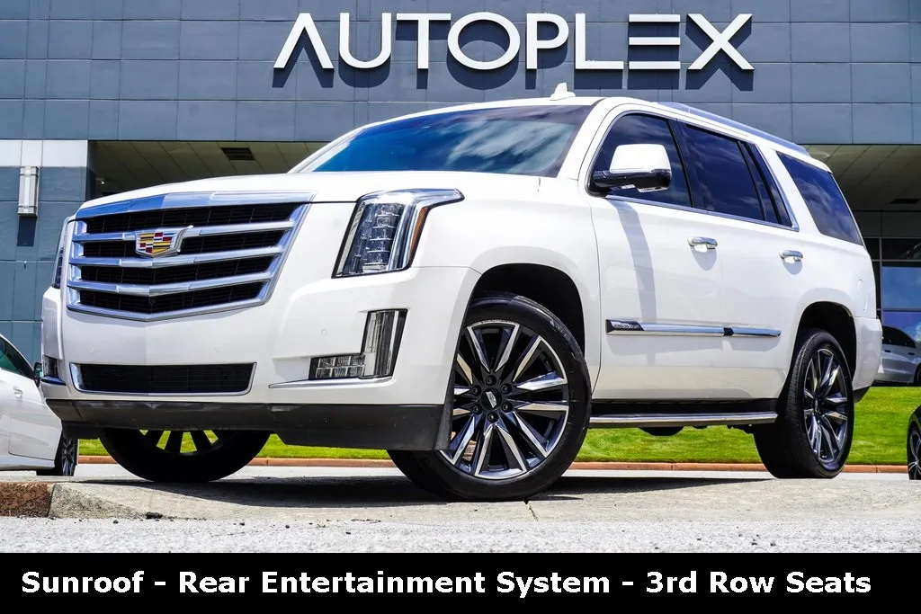 White 2016 Cadillac Escalade Luxury for sale in Duluth, GA